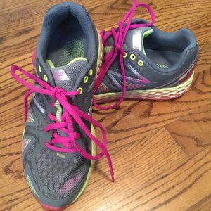 Women's New Balance 980 Trail Running Shoes